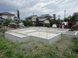 基礎完成