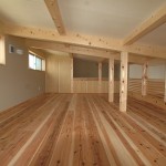12 広い屋根裏部屋はお子さまのお気に入りスペース