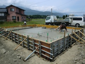 基礎コンクリート打設