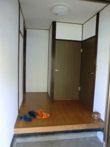 玄関ビフォー