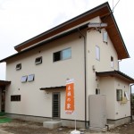外観、向きを変えて