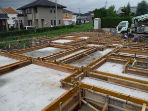 立上がりコン打設